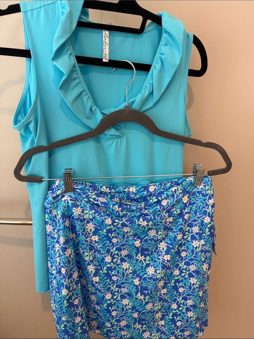 Lulu-B Blue top & Turquoise Floral Mini Skort